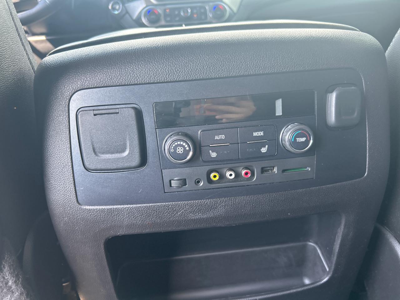 Chevrolet Tahoe 2WD 4dr LTZ 2015