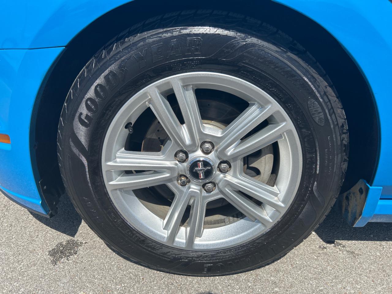 Ford Mustang 2dr Cpe V6 2014