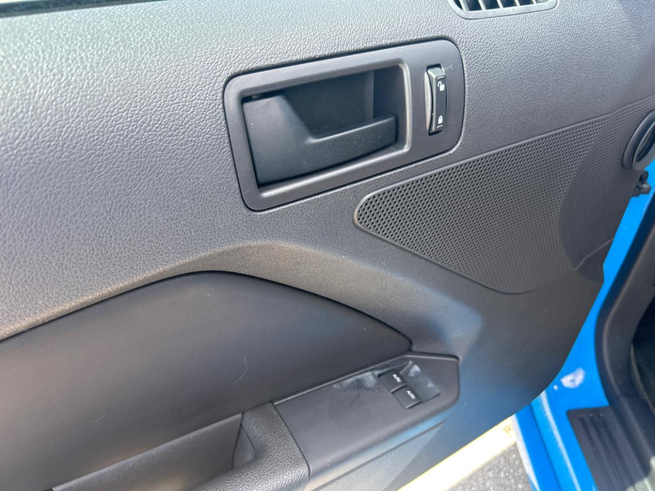 Ford Mustang 2dr Cpe V6 2014