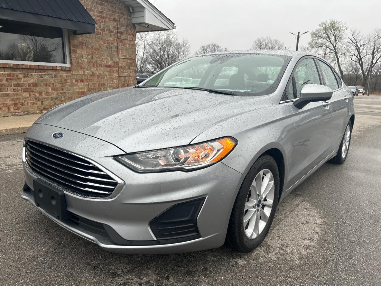 2020 Ford Fusion SE FWD