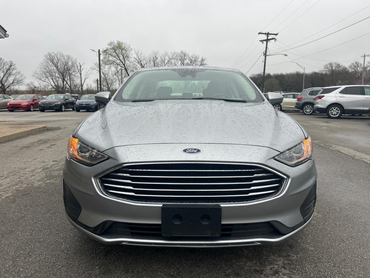Ford Fusion SE FWD 2020