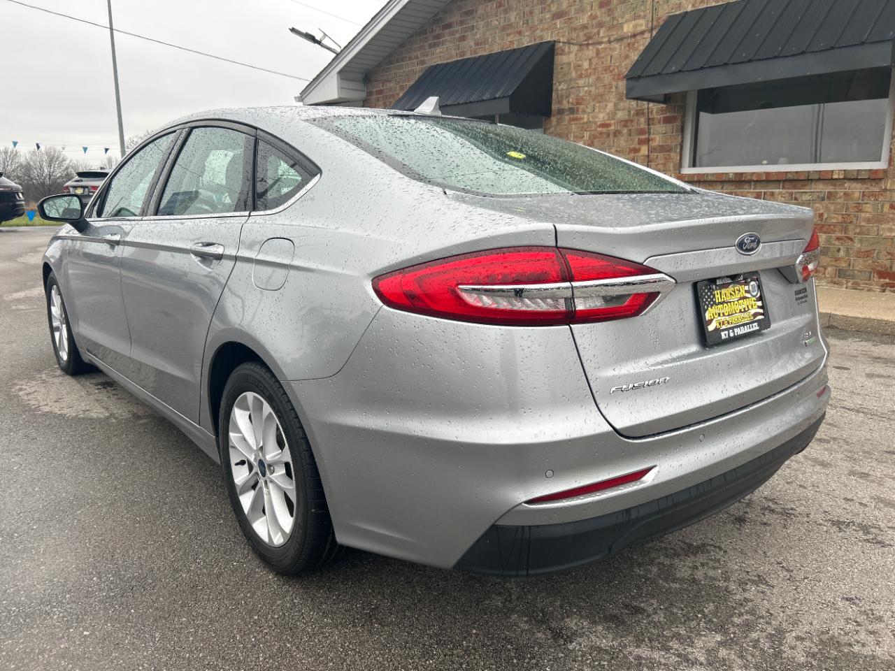 Ford Fusion SE FWD 2020