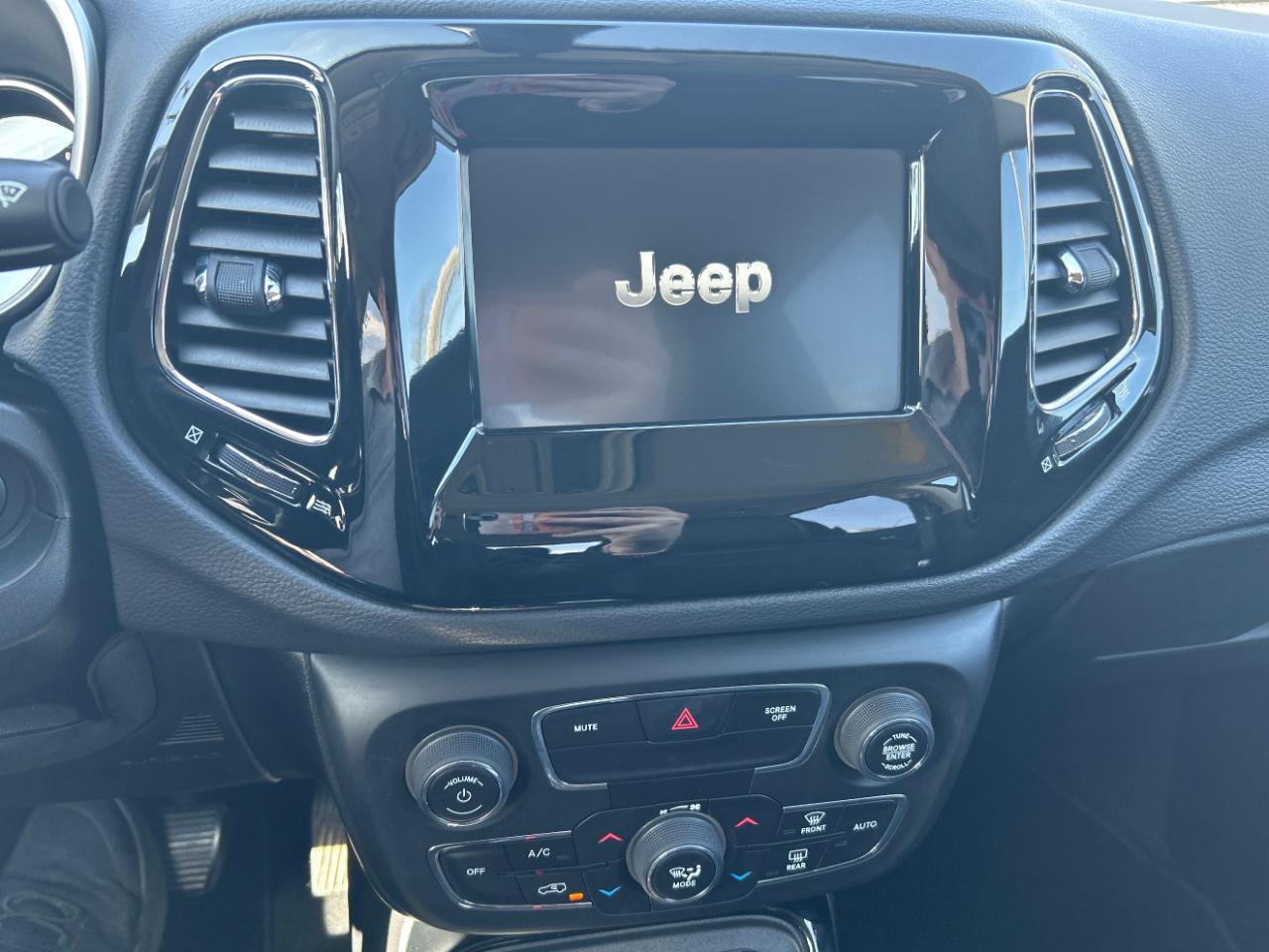 Jeep Compass Altitude FWD 2019