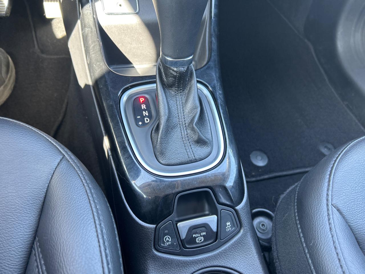 Jeep Compass Altitude FWD 2019