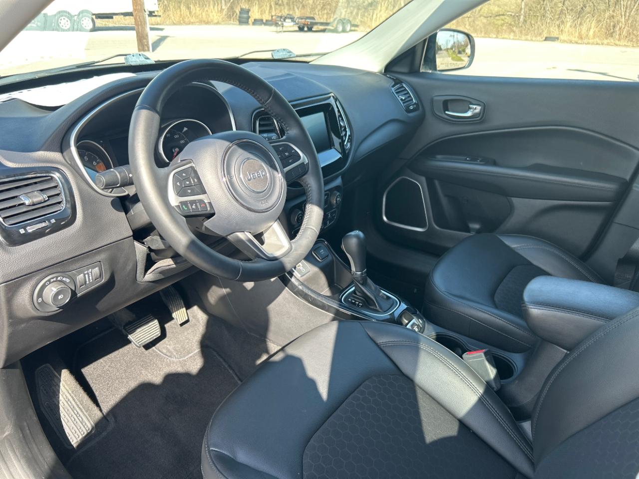 Jeep Compass Altitude FWD 2019