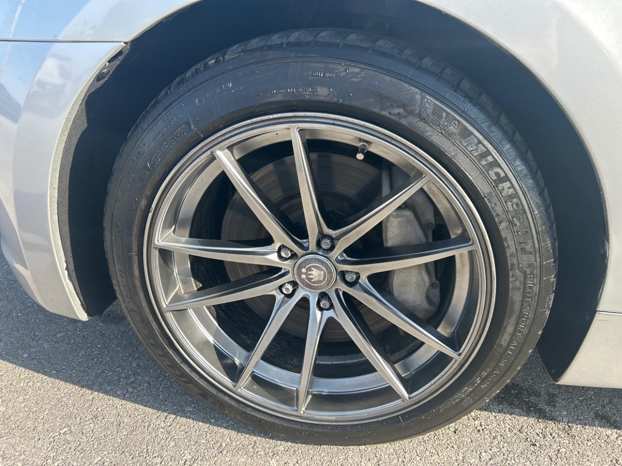 Hyundai Equus 4dr Sdn Signature 2014