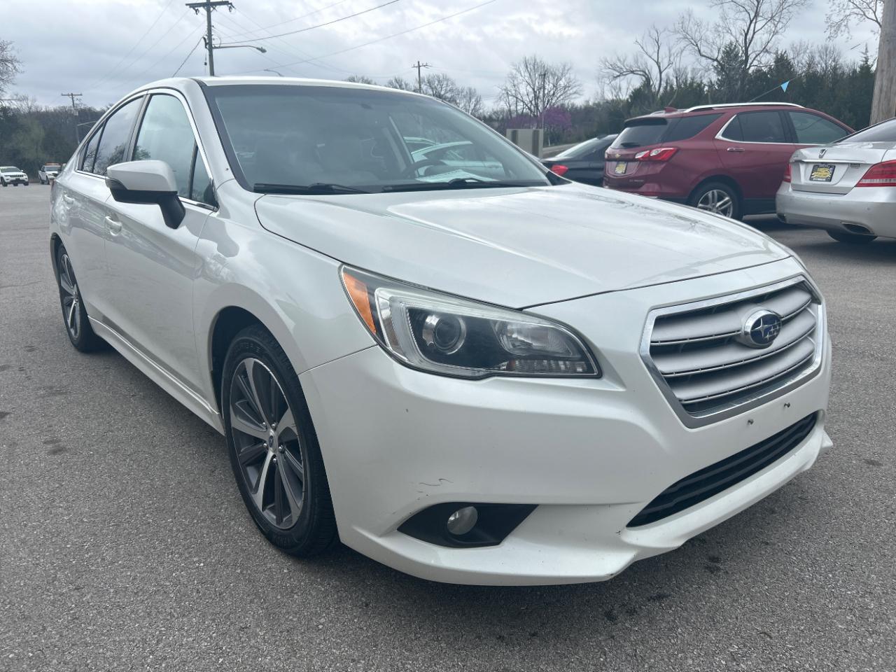 Subaru Legacy 4dr Sdn 2.5i Limited 2015