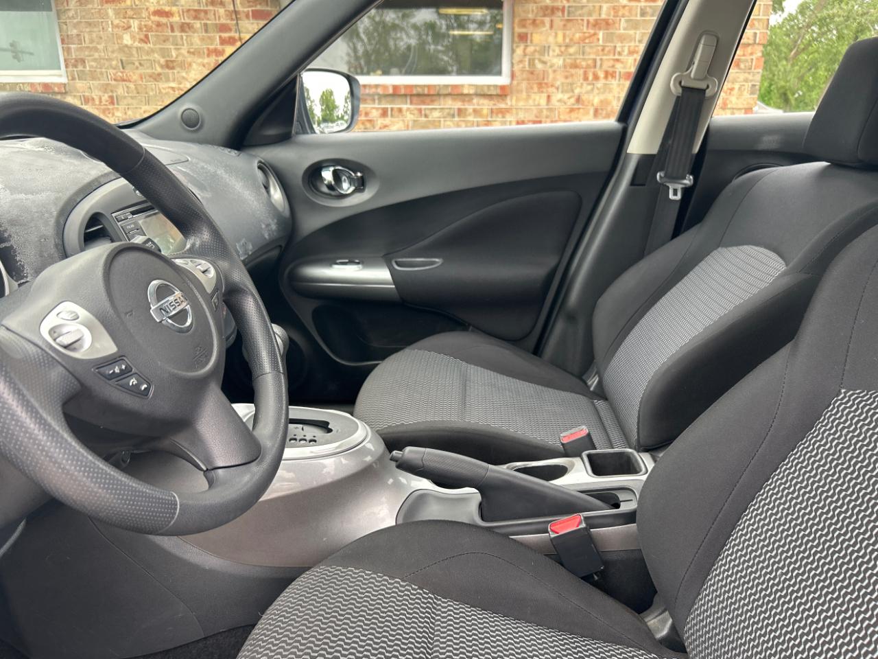 Nissan Juke 5dr Wgn CVT S FWD 2015