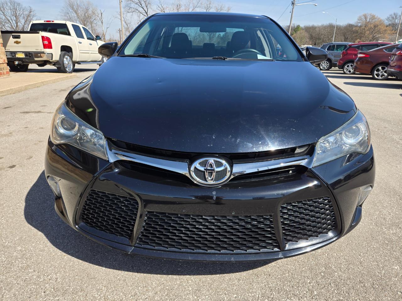 Toyota Camry XLE Auto (Natl) 2017