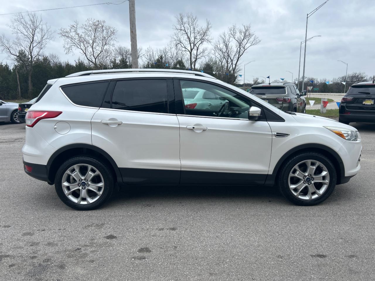 Ford Escape FWD 4dr Titanium 2015