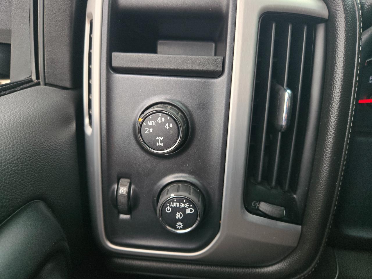 GMC Sierra 1500 4WD Double Cab 143.5" SLE 2014