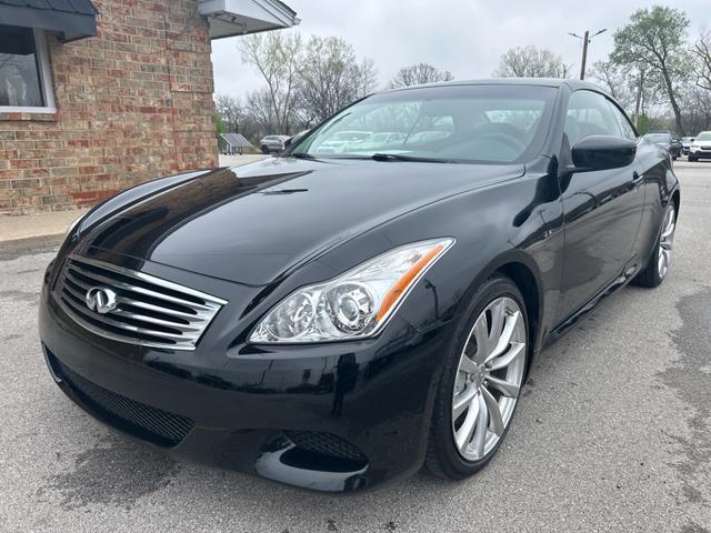 Black 2010 INFINITI G37 Convertible RWD Convertible Rear-Wheel Drive Automatic