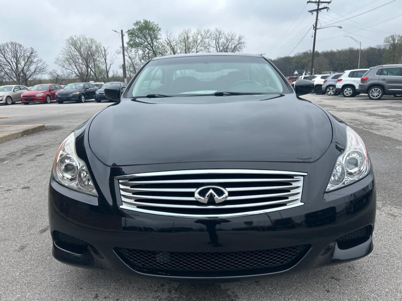 Infiniti G37 Convertible 2dr Base 2010