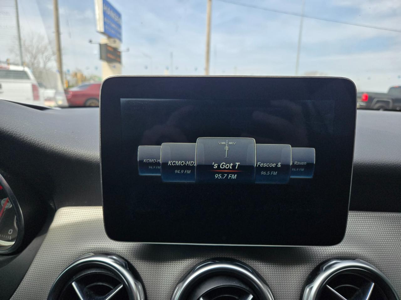 Mercedes-Benz GLA GLA 250 SUV 2018