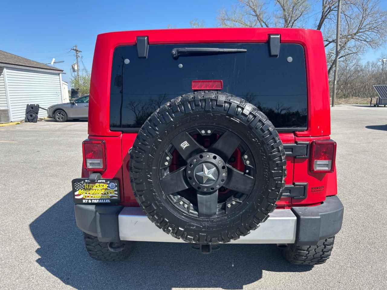 Jeep Wrangler Unlimited 4WD 4dr Sahara 2014