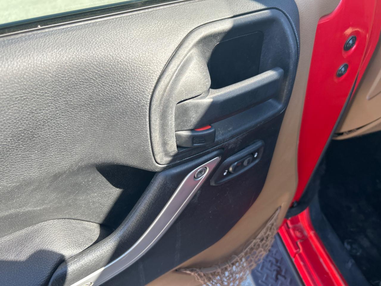 Jeep Wrangler Unlimited 4WD 4dr Sahara 2014