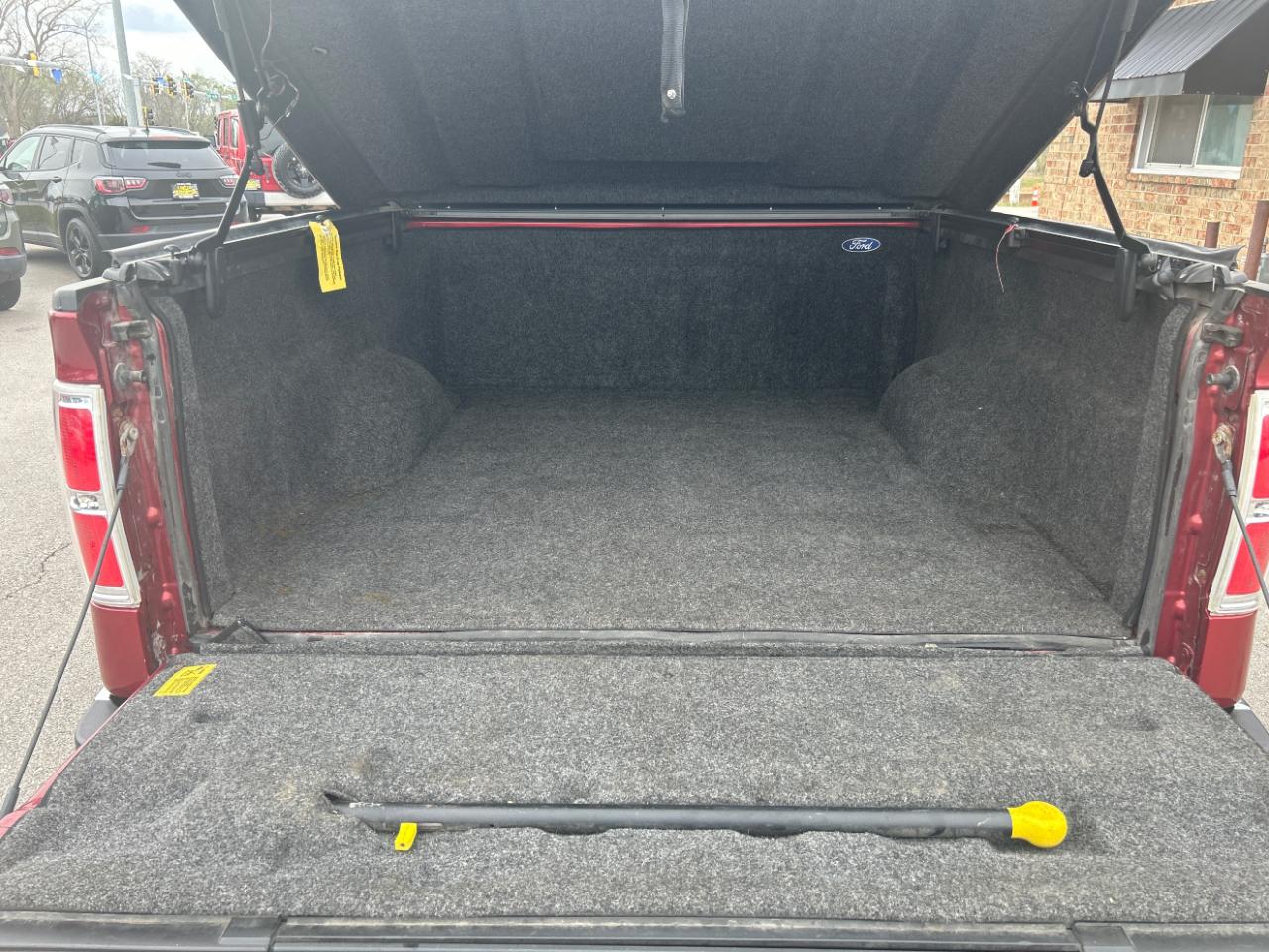 Ford F-150 4WD SuperCrew 145" XL 2013