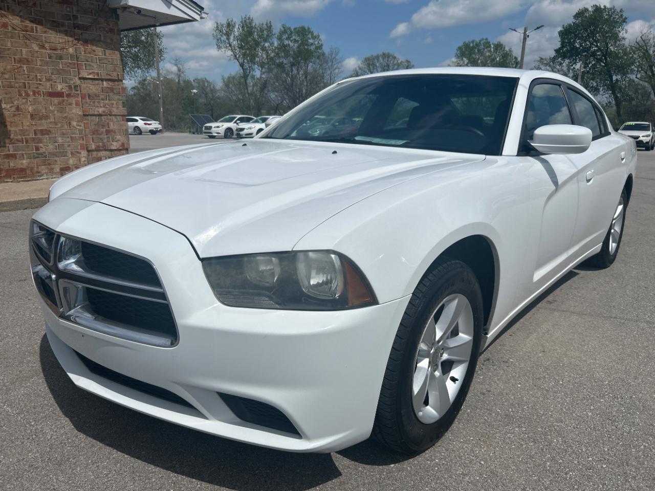 2014 Dodge Charger 4dr Sdn SE RWD