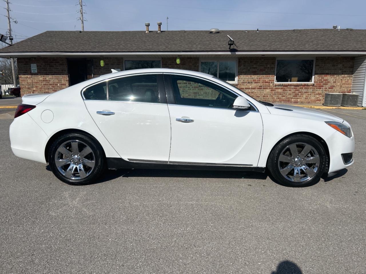 Buick Regal 4dr Sdn Premium I FWD 2014