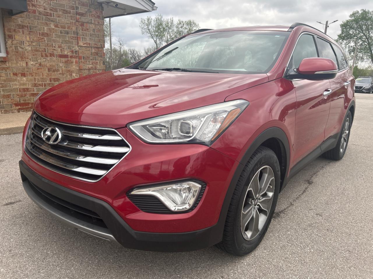 Hyundai Santa Fe FWD 4dr GLS 2013