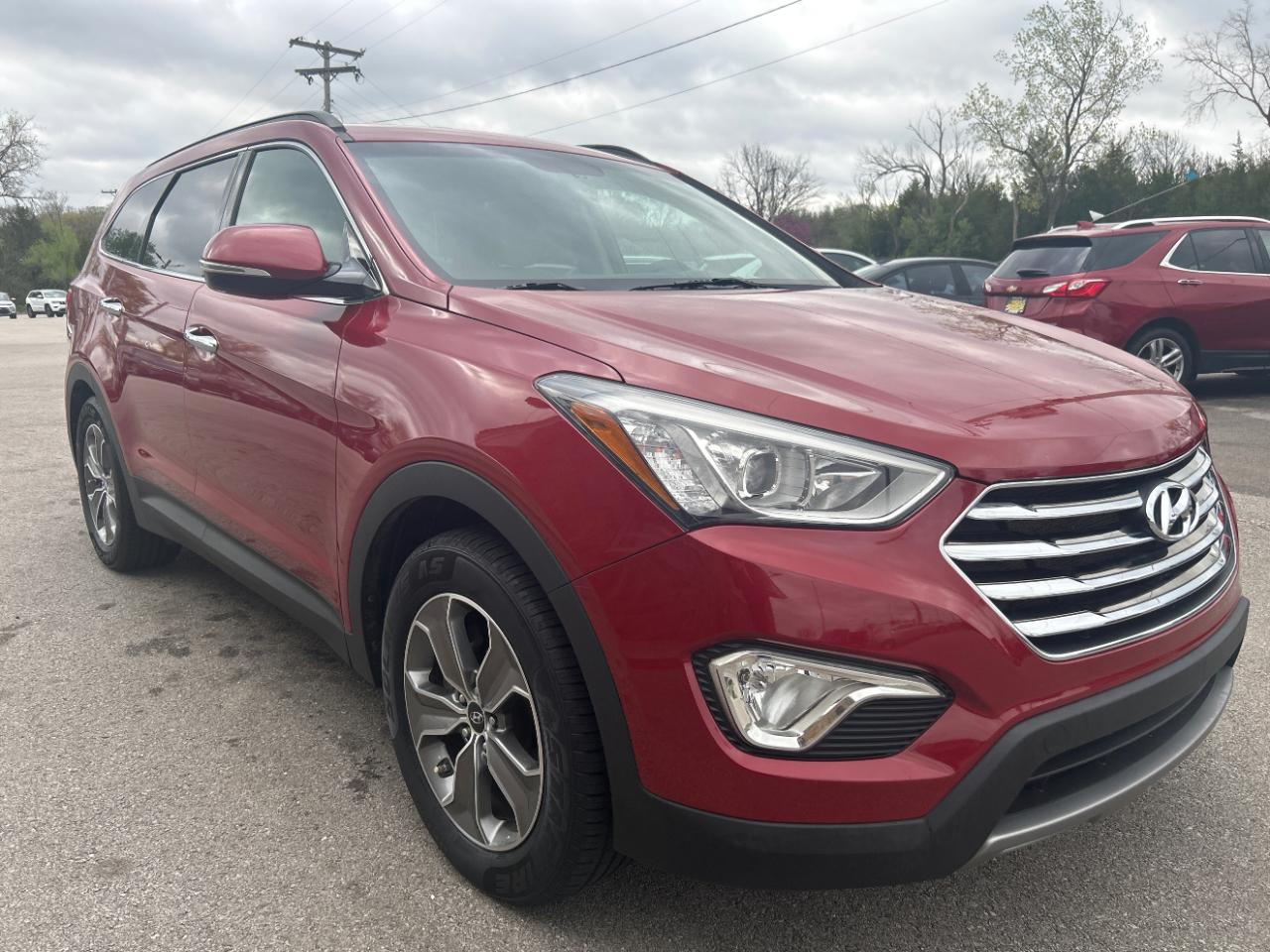 Hyundai Santa Fe FWD 4dr GLS 2013