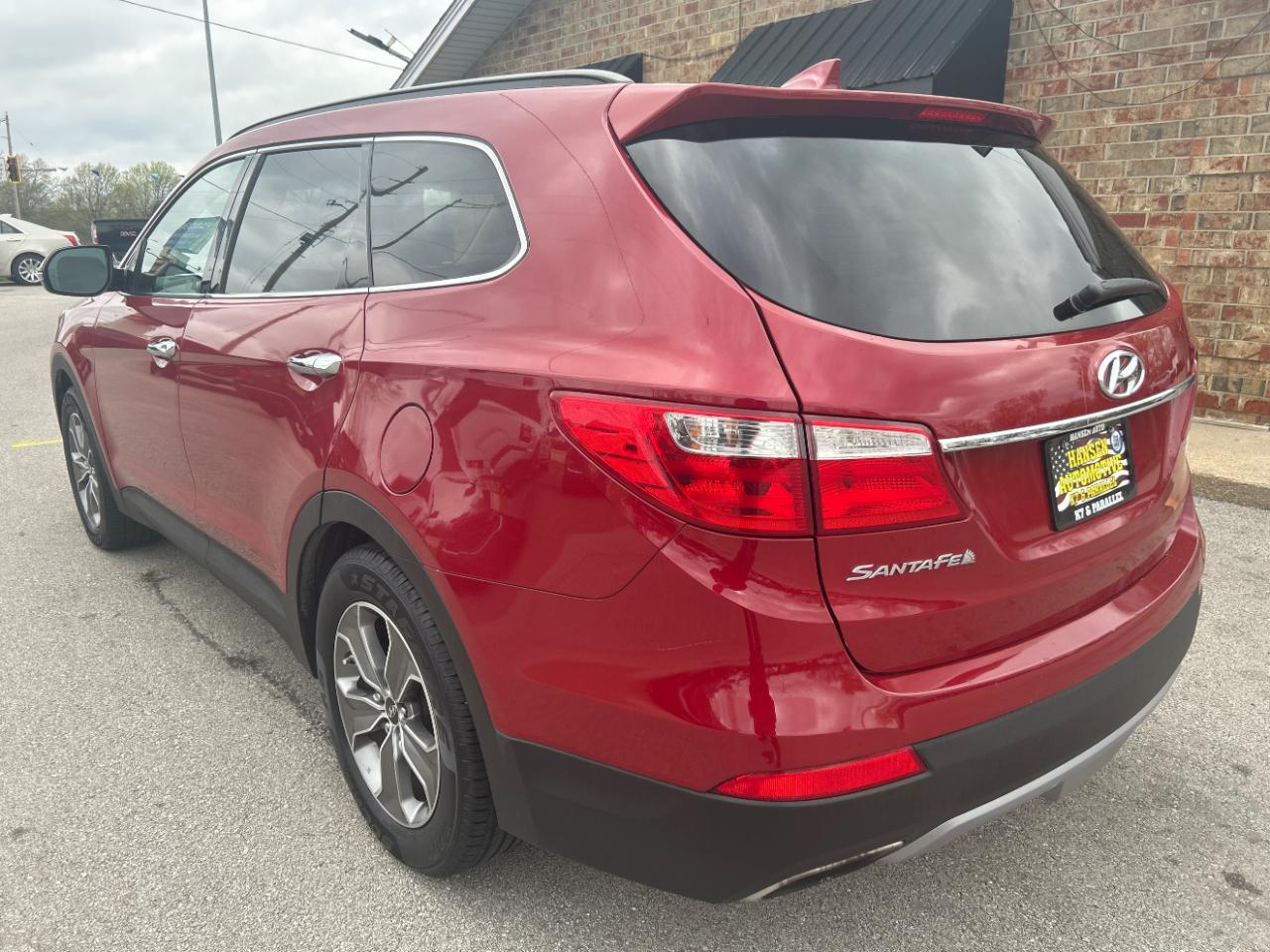 Hyundai Santa Fe FWD 4dr GLS 2013