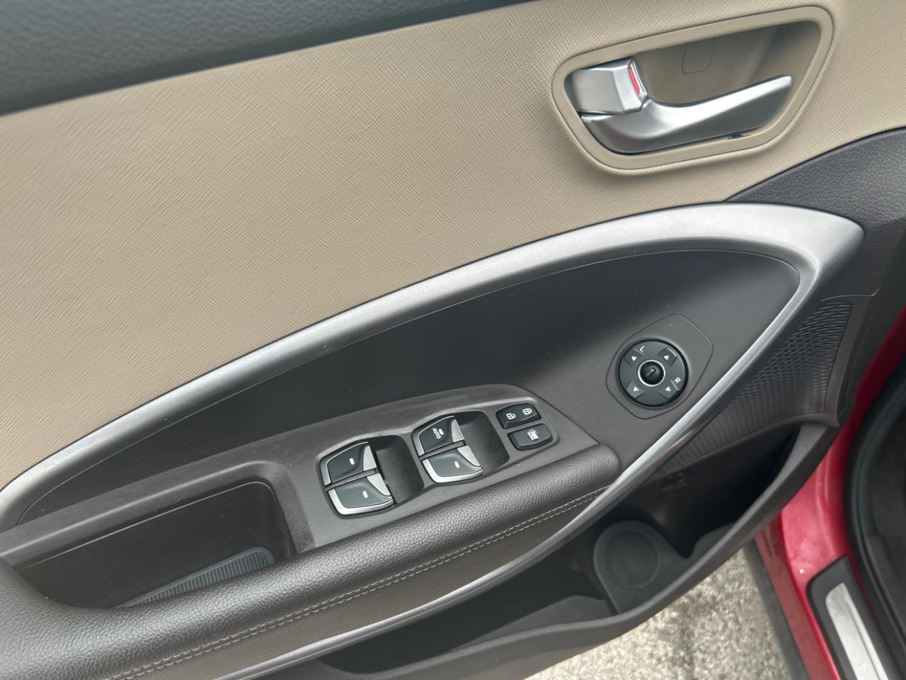 Hyundai Santa Fe FWD 4dr GLS 2013