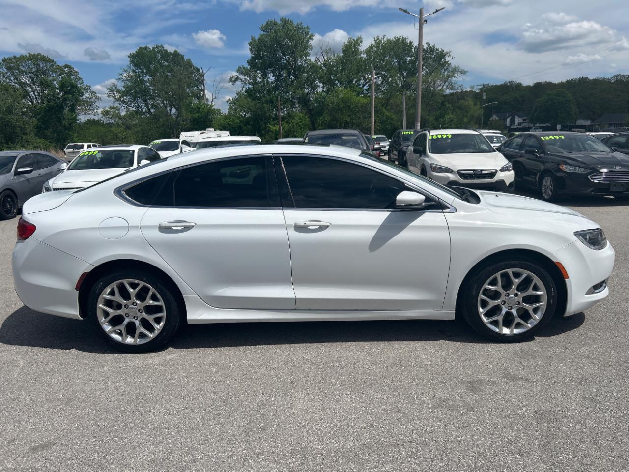 Chrysler 200 4dr Sdn C AWD 2015