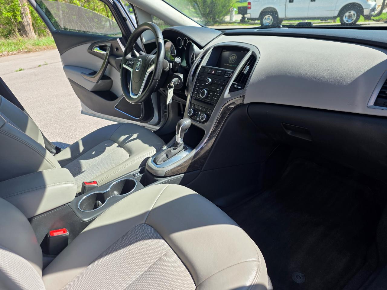 Buick Verano 4dr Sdn Convenience Group 2015