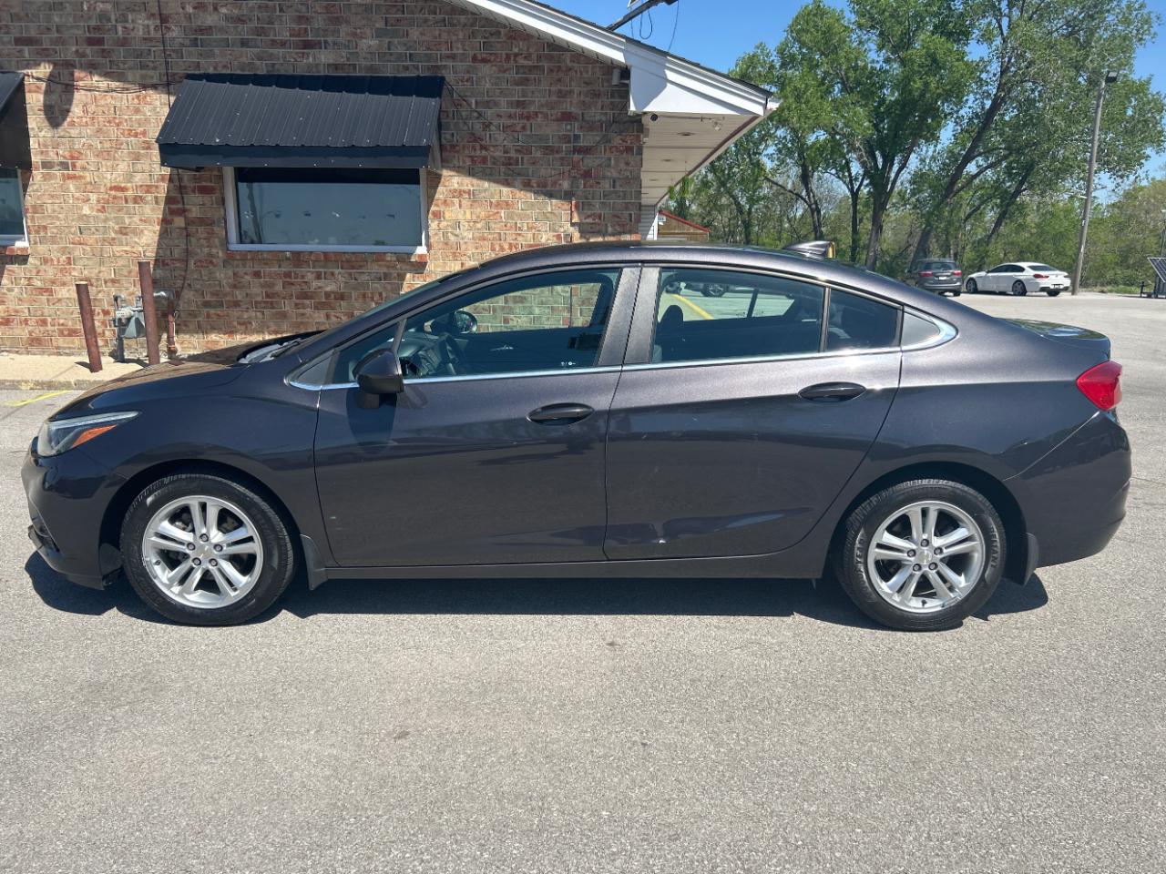 Chevrolet Cruze 4dr Sdn 1.4L LT w/1SD 2017