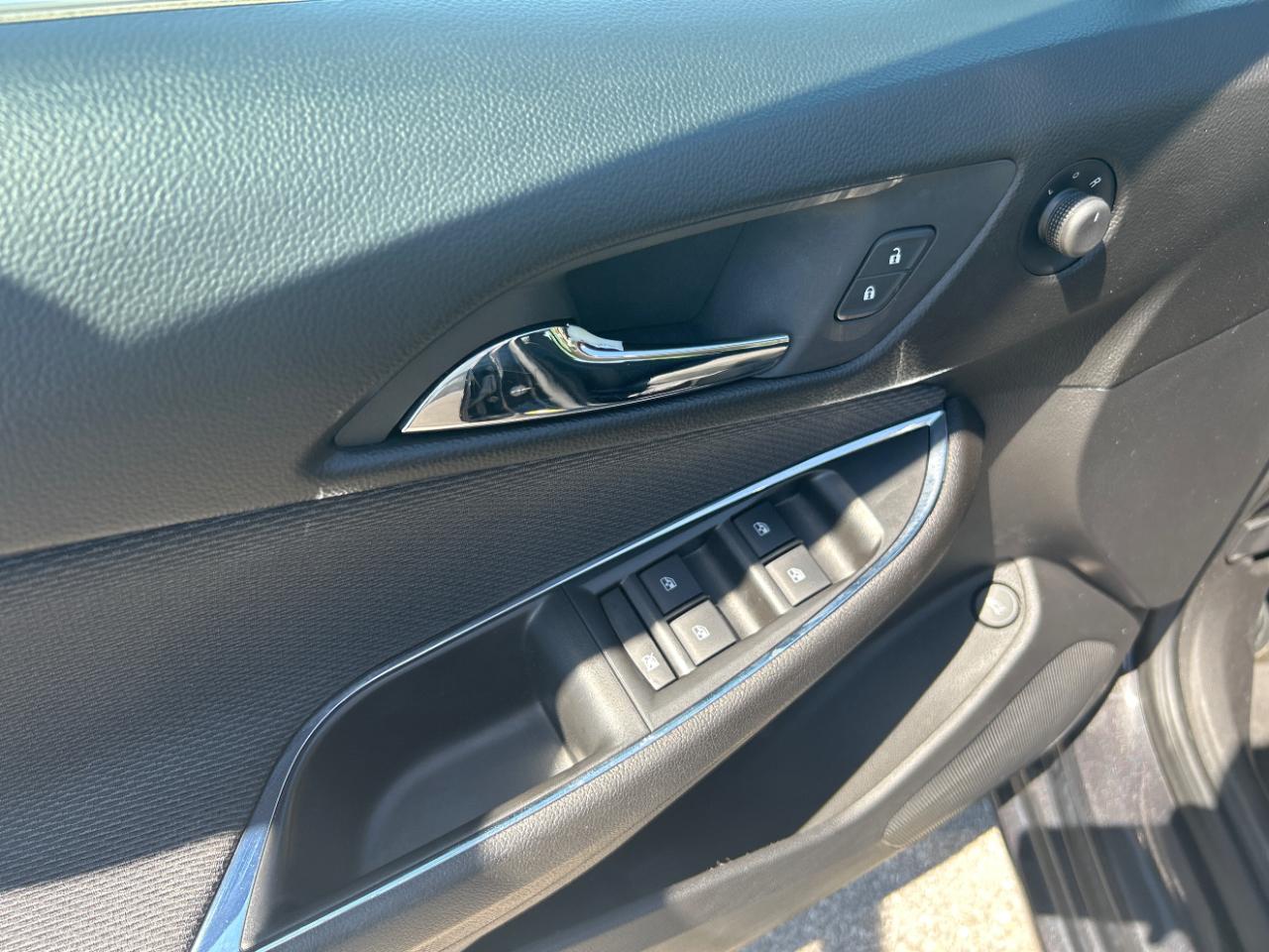 Chevrolet Cruze 4dr Sdn 1.4L LT w/1SD 2017