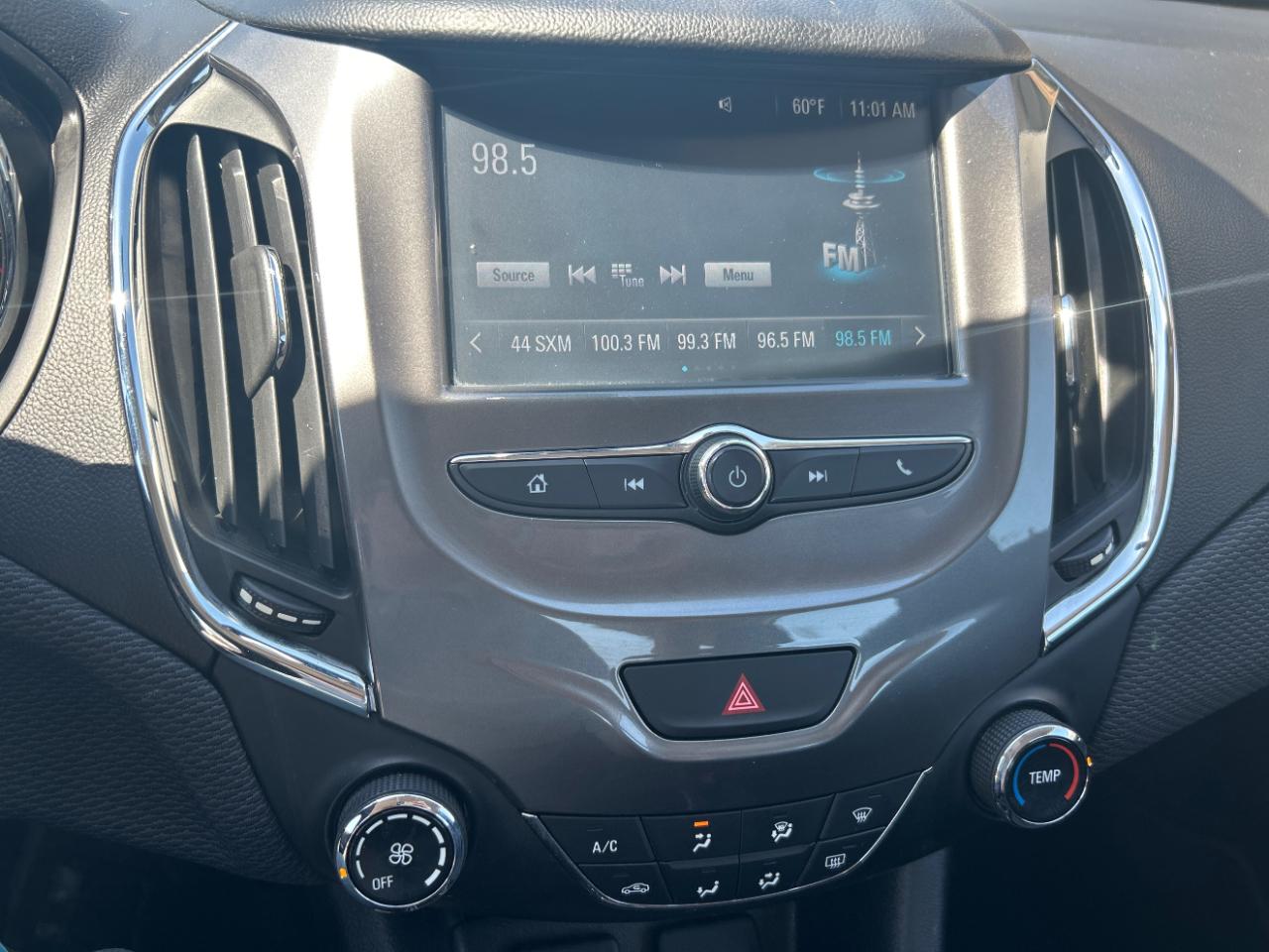 Chevrolet Cruze 4dr Sdn 1.4L LT w/1SD 2017