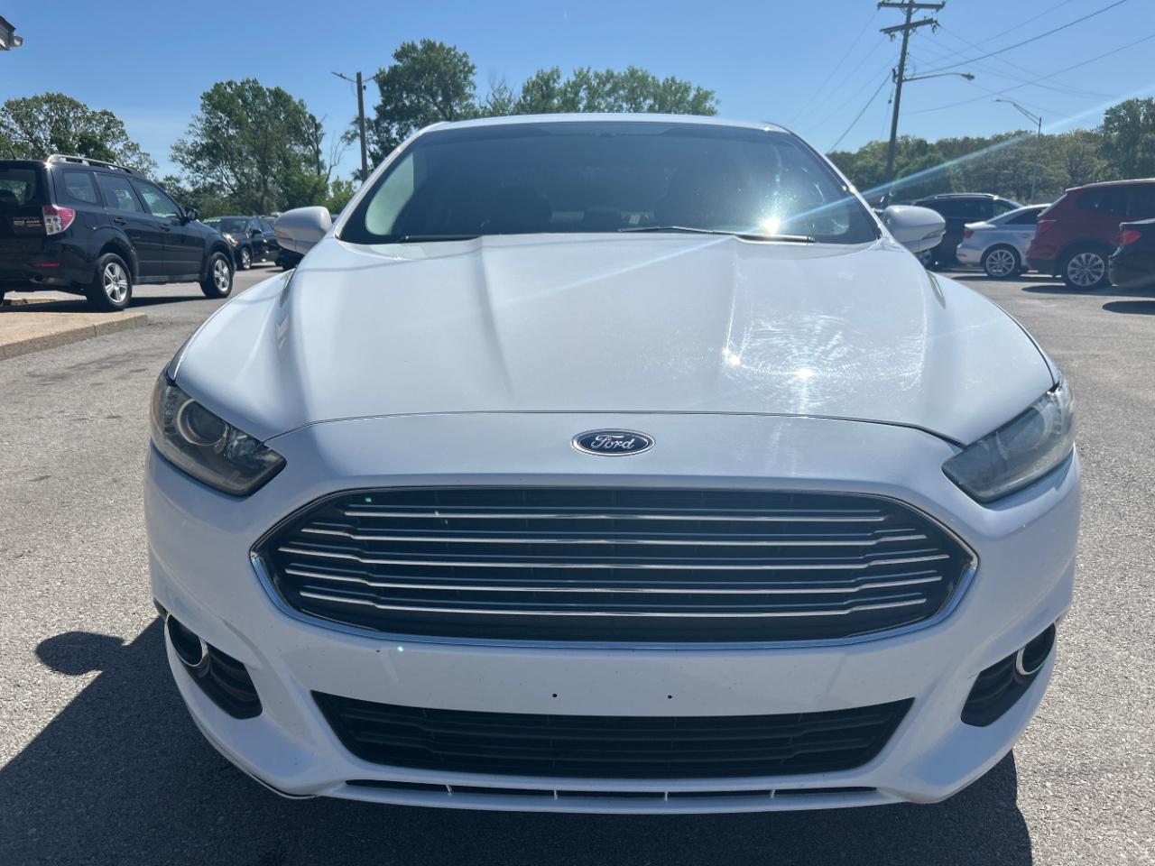 Ford Fusion 4dr Sdn SE FWD 2015