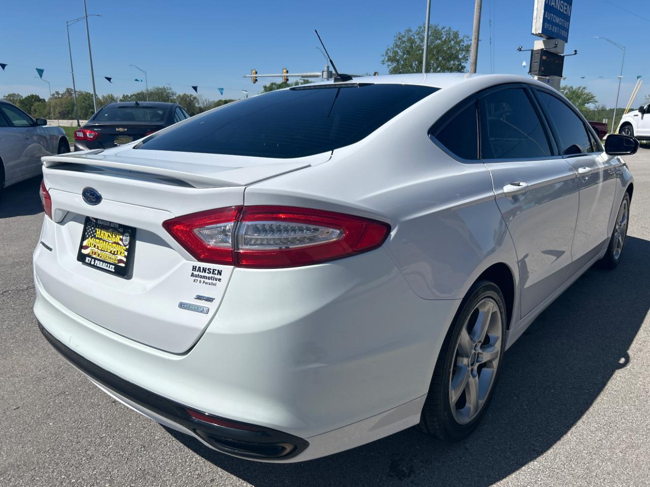 Ford Fusion 4dr Sdn SE FWD 2015