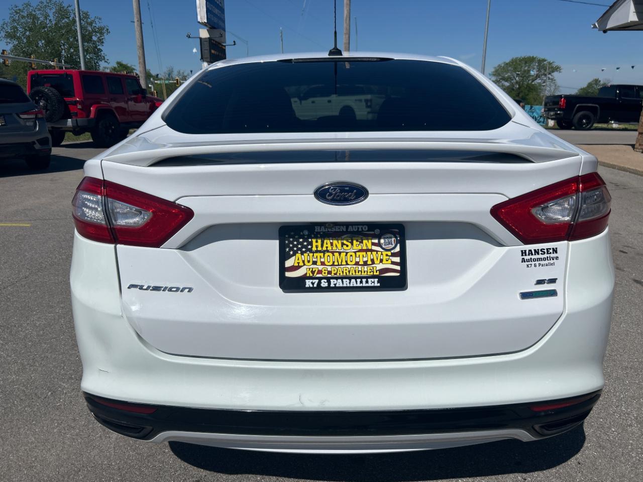 Ford Fusion 4dr Sdn SE FWD 2015