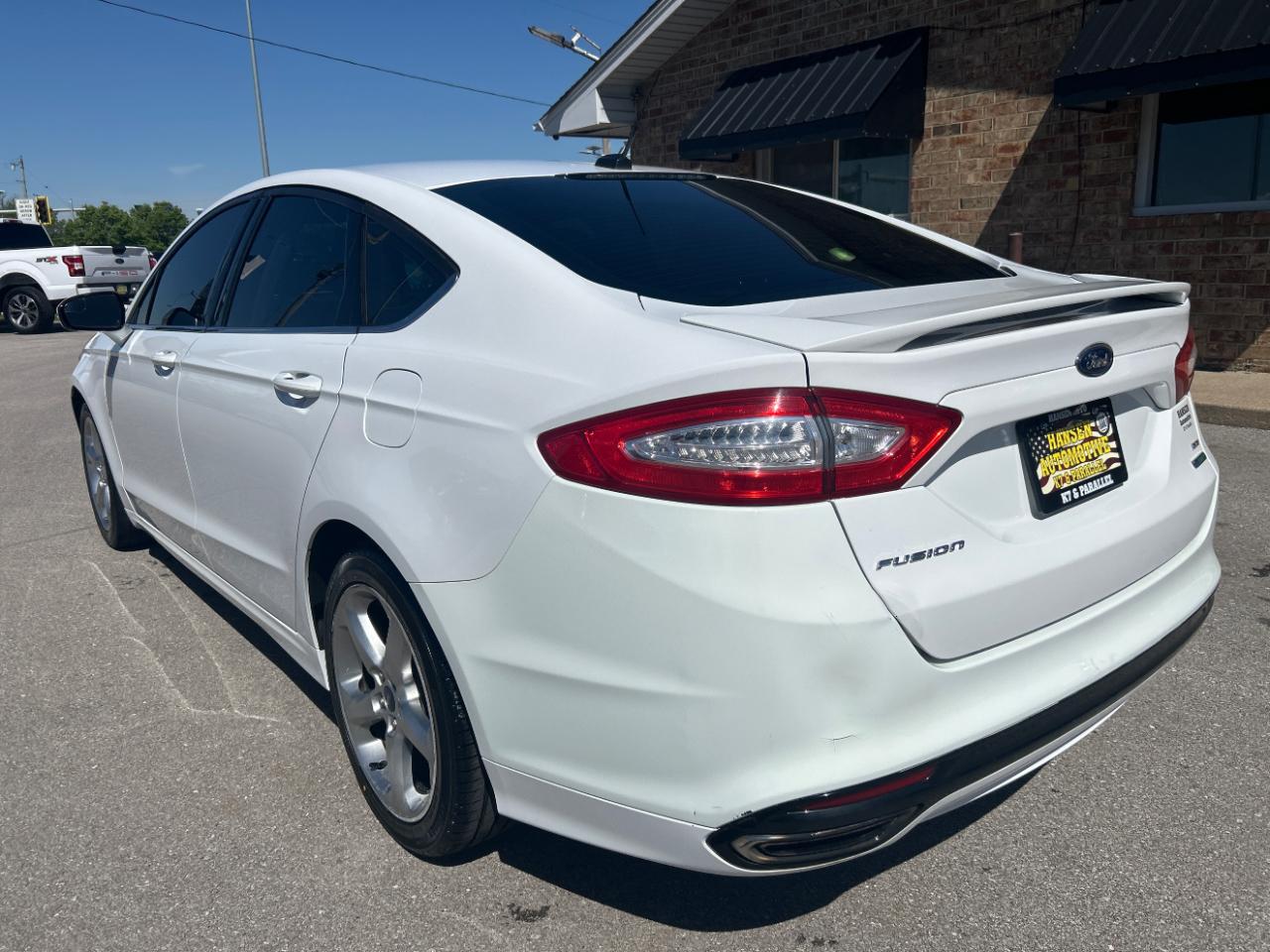 Ford Fusion 4dr Sdn SE FWD 2015