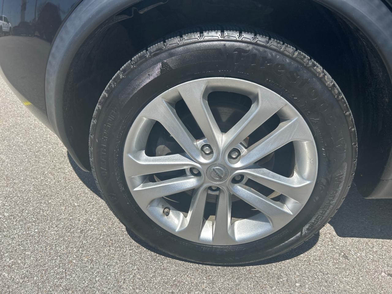 Nissan Juke 5dr Wgn CVT S FWD 2014
