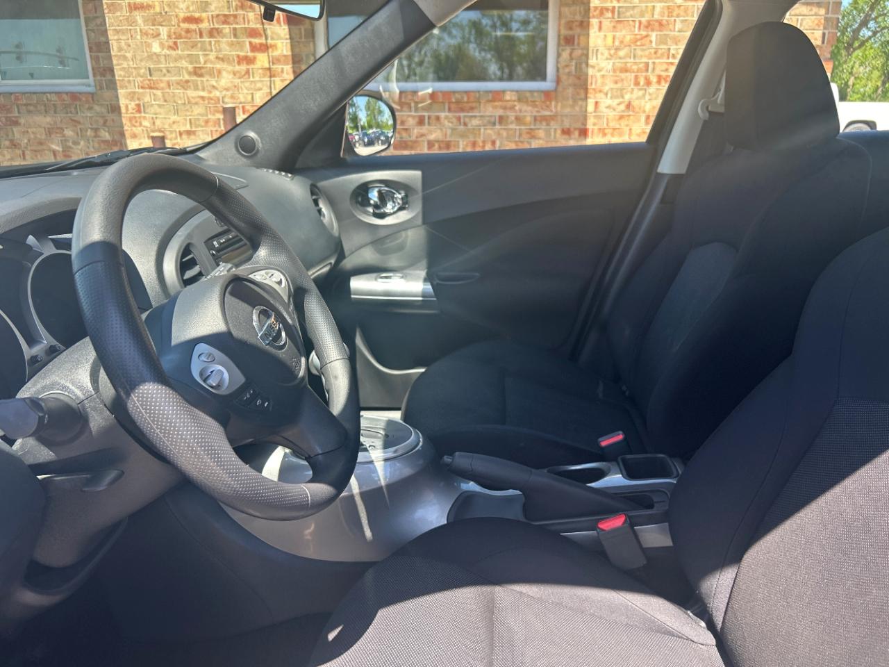 Nissan Juke 5dr Wgn CVT S FWD 2014