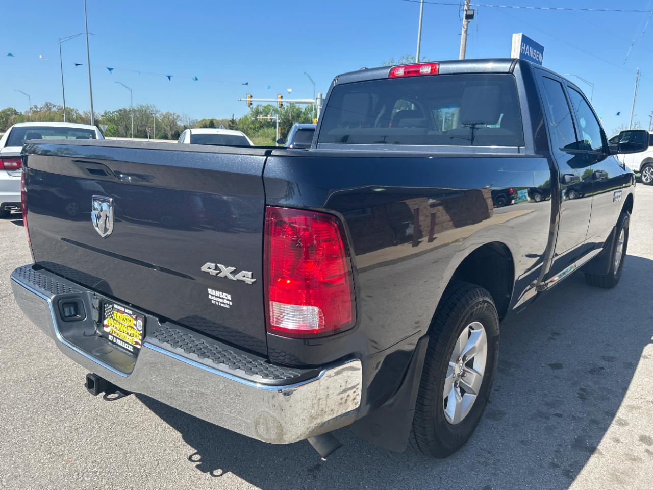 RAM 1500 4WD Quad Cab 140.5" ST 2014