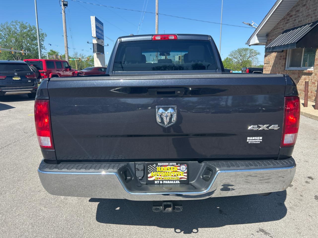 RAM 1500 4WD Quad Cab 140.5" ST 2014