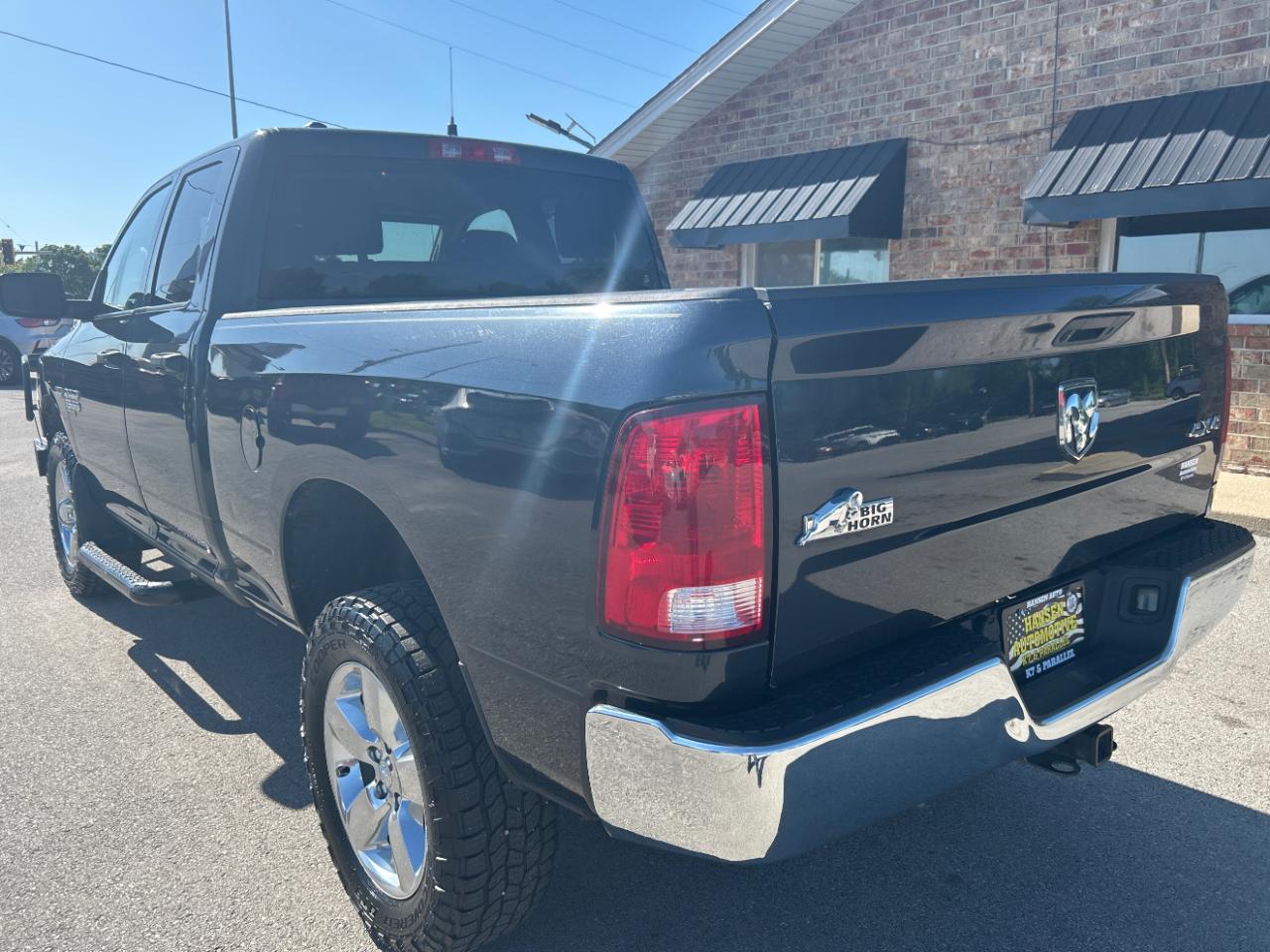 RAM 1500 Classic Tradesman 4x4 Quad Cab 6'4" Box 2019