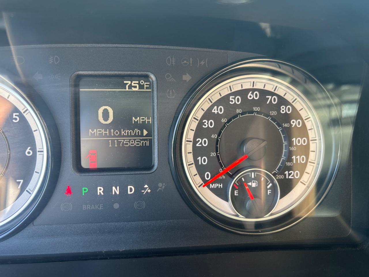 RAM 1500 Classic Tradesman 4x4 Quad Cab 6'4" Box 2019