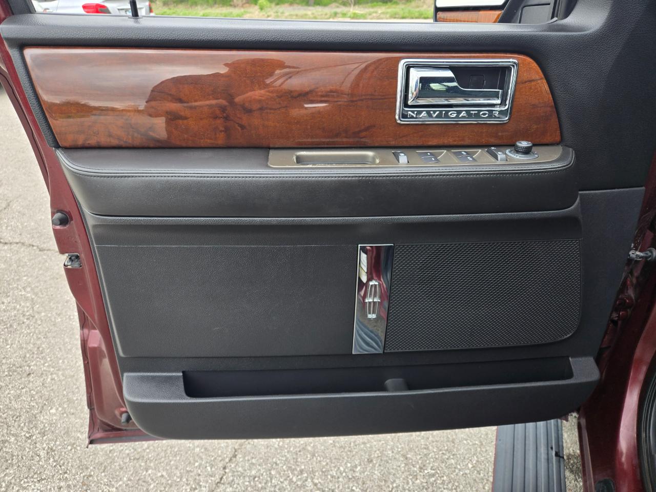 Lincoln Navigator 4WD 4dr 2013