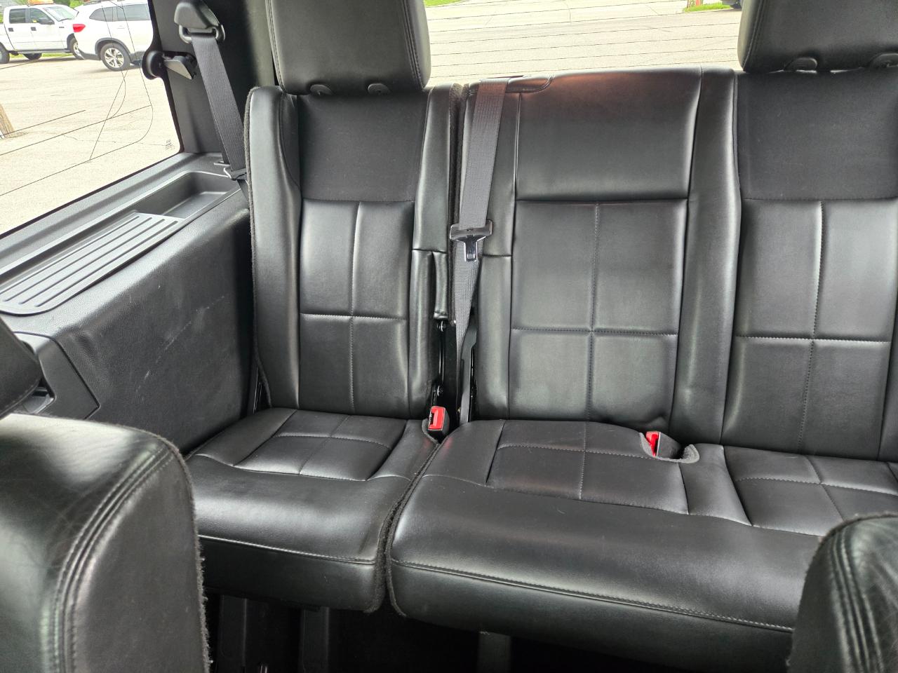 Lincoln Navigator 4WD 4dr 2013