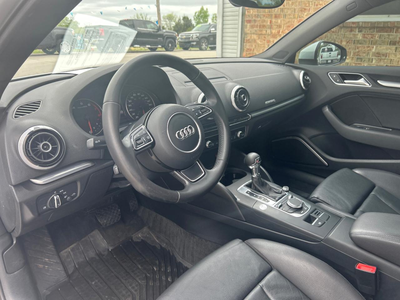 Audi A3 4dr Sdn quattro 2.0T Premium Plus 2015