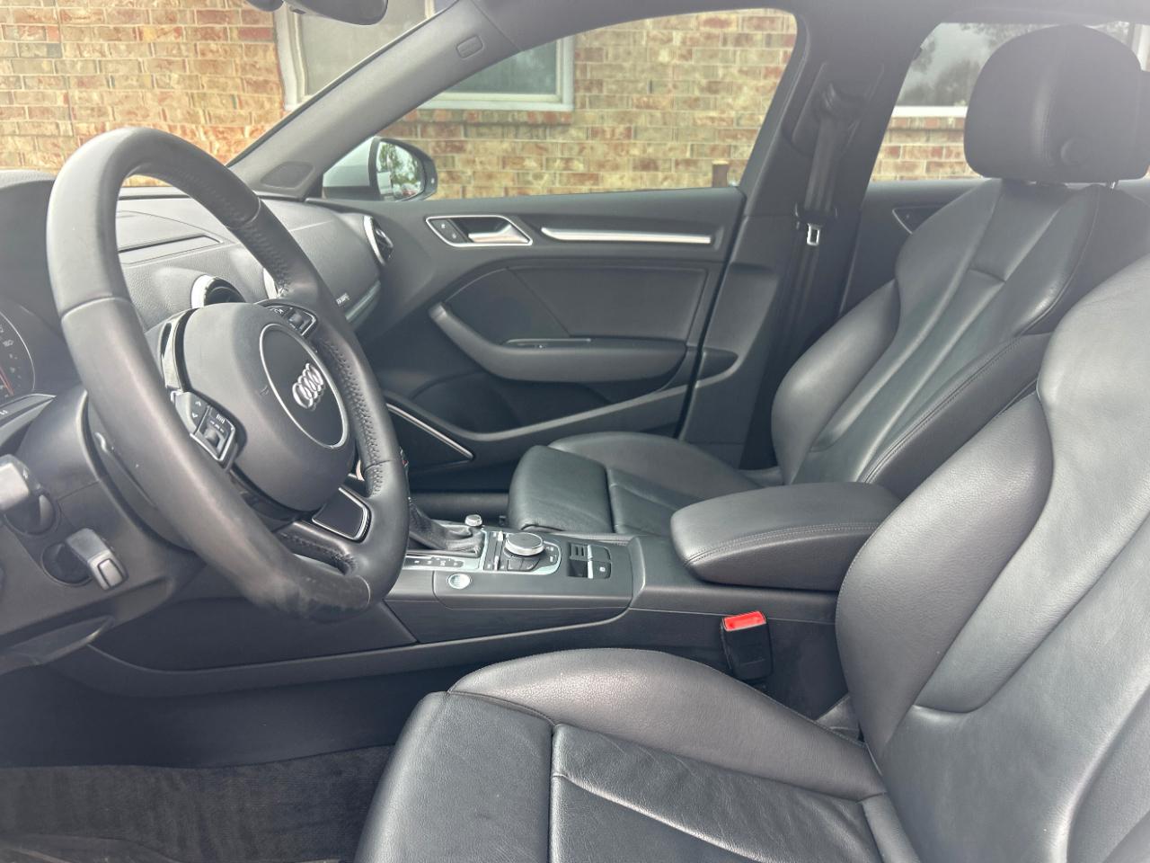 Audi A3 4dr Sdn quattro 2.0T Premium Plus 2015