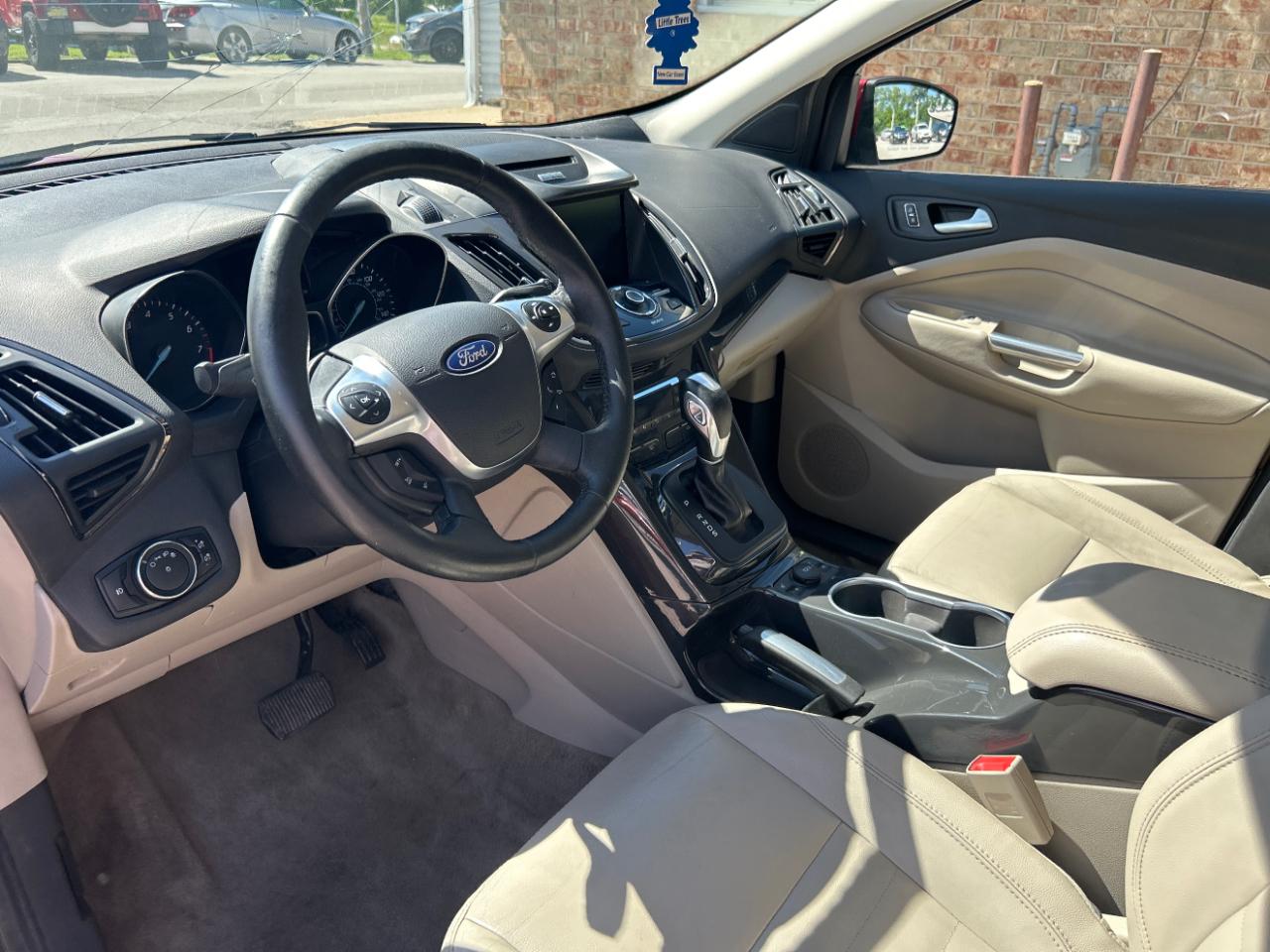Ford Escape FWD 4dr Titanium 2014