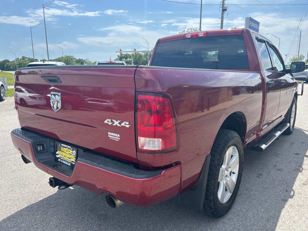 Dodge 1500 4WD Quad Cab 140.5" Express 2012