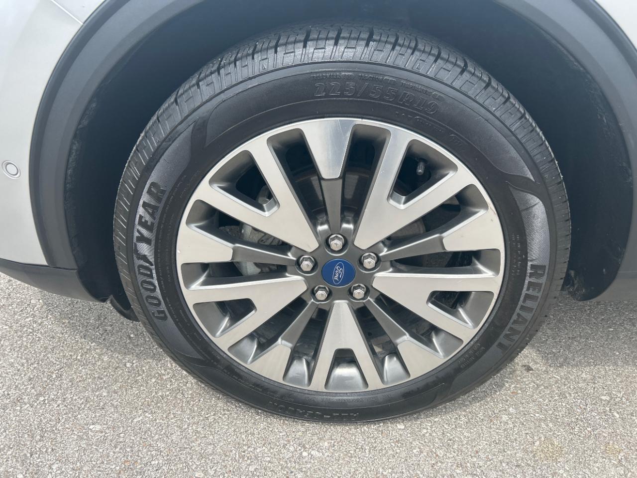 Ford Escape Titanium AWD 2020