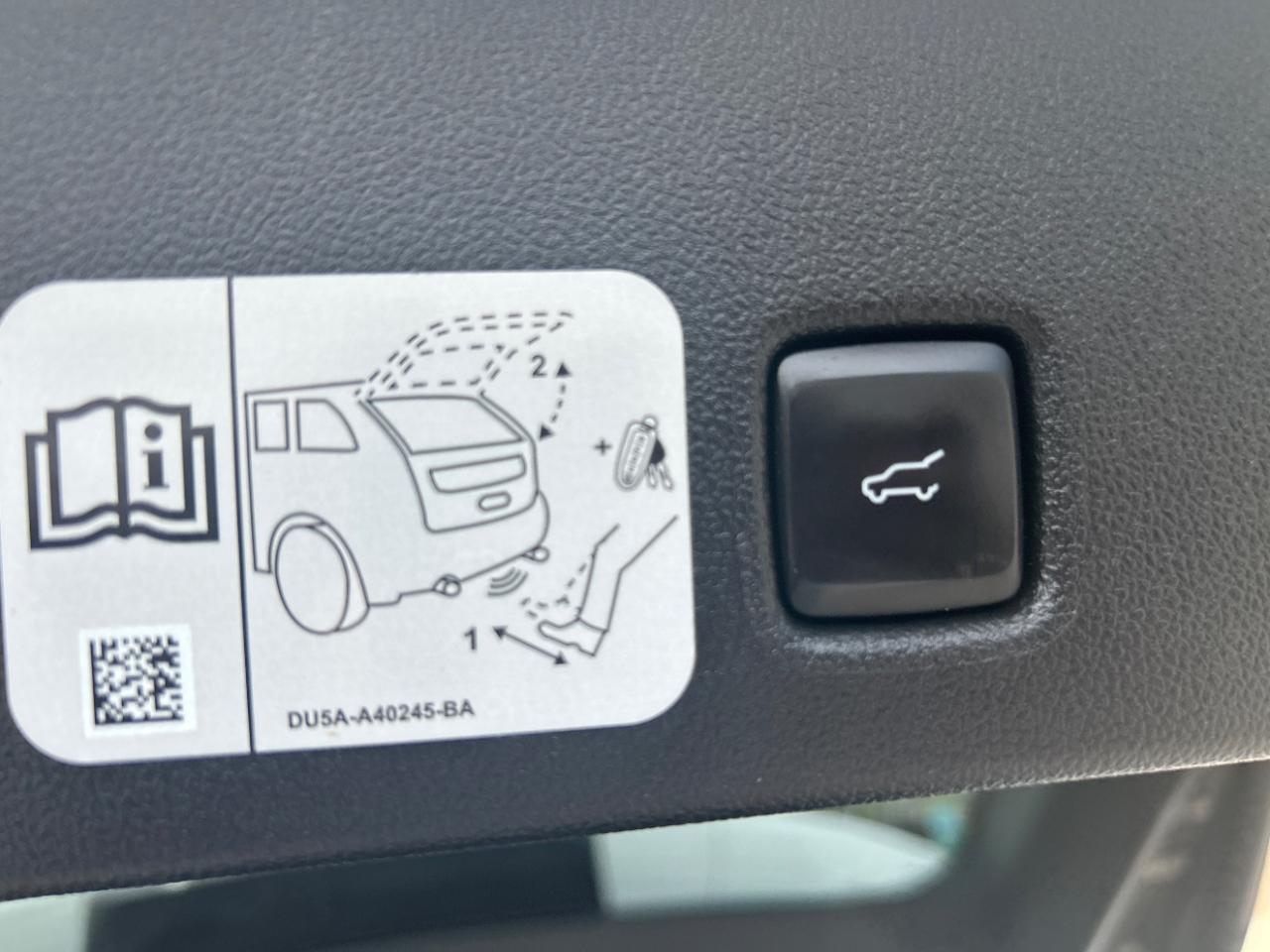 Ford Escape Titanium AWD 2020